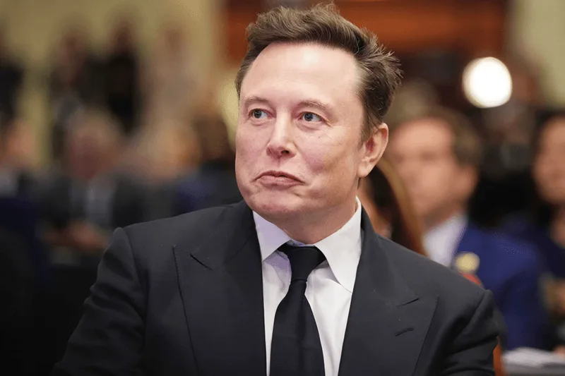 Chân dung tỷ phú Elon Musk – nhà tiên phong vĩ đại của công nghệ thế kỷ 21.