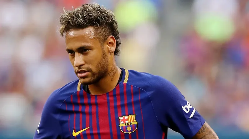 Bộ ba nguyên tử M-S-N (Messi - Suárez - Neymar) một thời càn quét cả châu Âu.