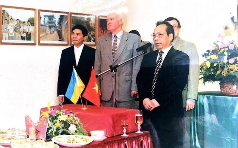 Những năm tháng học tập xuất sắc tại Nga là bước đệm mở ra chân trời tri thức của ông.