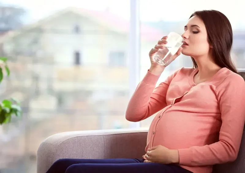 Nhu cầu canxi của bà bầu tăng cao theo từng giai đoạn thai kỳ để nuôi dưỡng thai nhi.